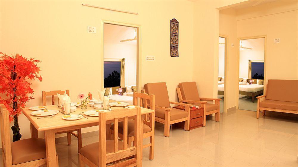 Arra Suites Kempegowda Airport Hotel Bangalore Bagian luar foto