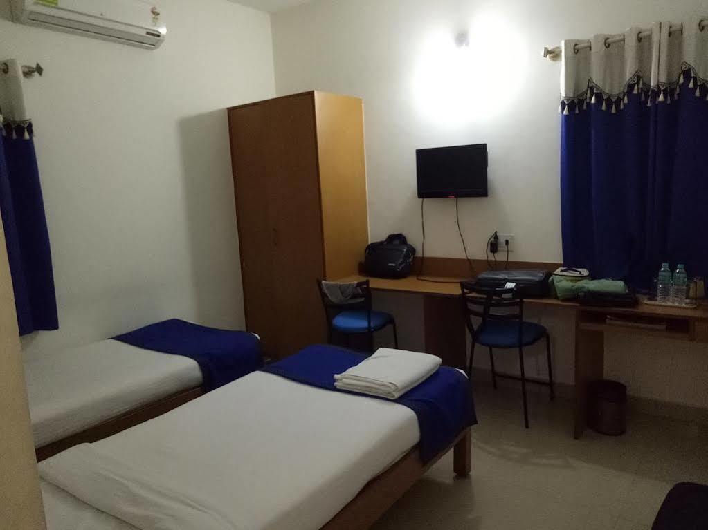 Arra Suites Kempegowda Airport Hotel Bangalore Bagian luar foto
